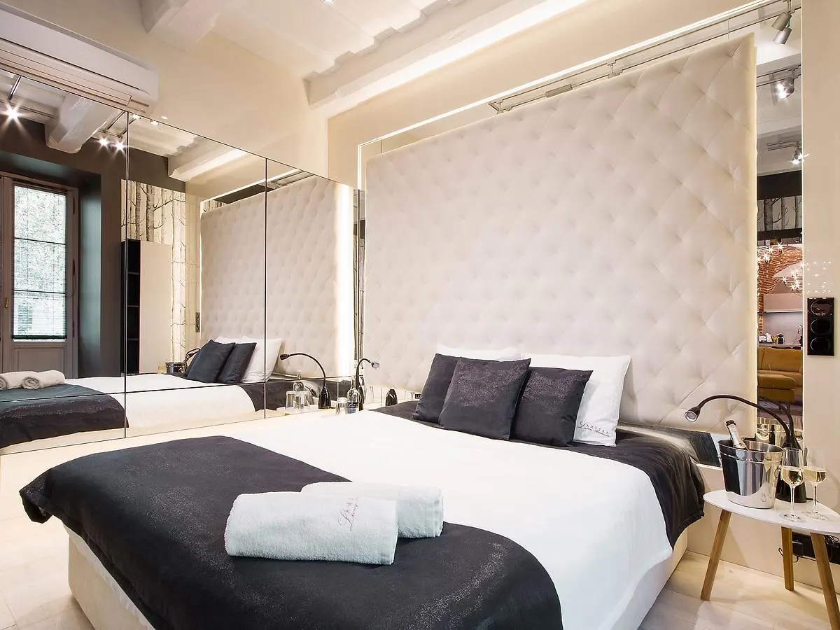 Apartments Krakow Sukiennicza 0*,  Poland